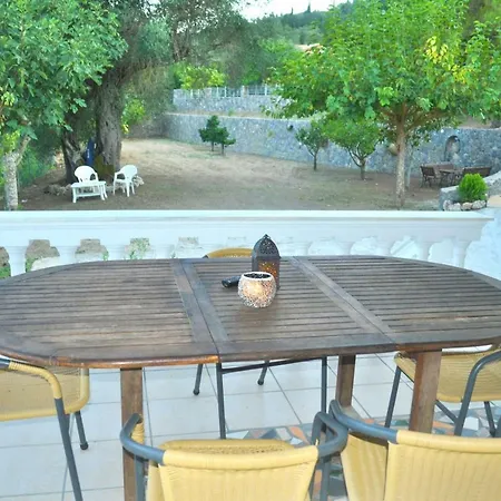 Holiday House 